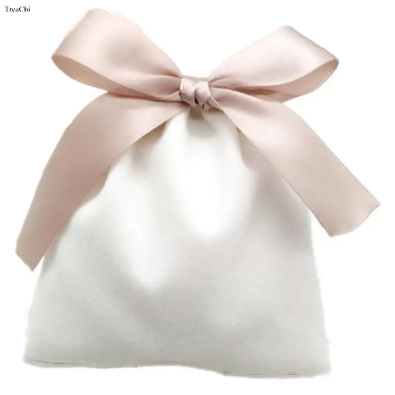 Handmade Flannel Pouches Velvet Ribbon Gift Bags Jewelry Bowknot Sack Makeup Lipstick Drawstring Pouch Party Wedding Gifts 50Pcs