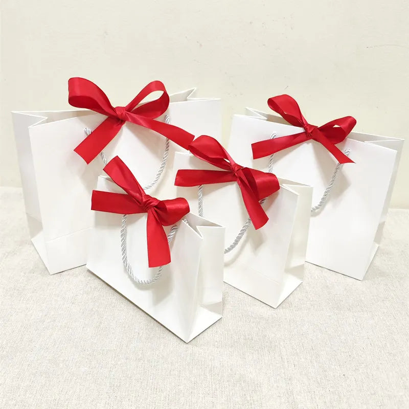 White Gift Bag Jewelry Lipstick Multicolor Bow Ribbon Gift Box Birthday Party / Pajama Wig Graduation Celebration Gift Packaging