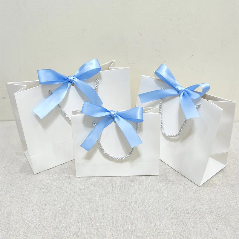 White Gift Bag Jewelry Lipstick Multicolor Bow Ribbon Gift Box Birthday Party / Pajama Wig Graduation Celebration Gift Packaging
