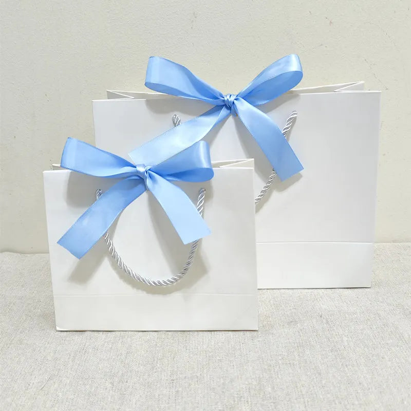 White Gift Bag Jewelry Lipstick Multicolor Bow Ribbon Gift Box Birthday Party / Pajama Wig Graduation Celebration Gift Packaging