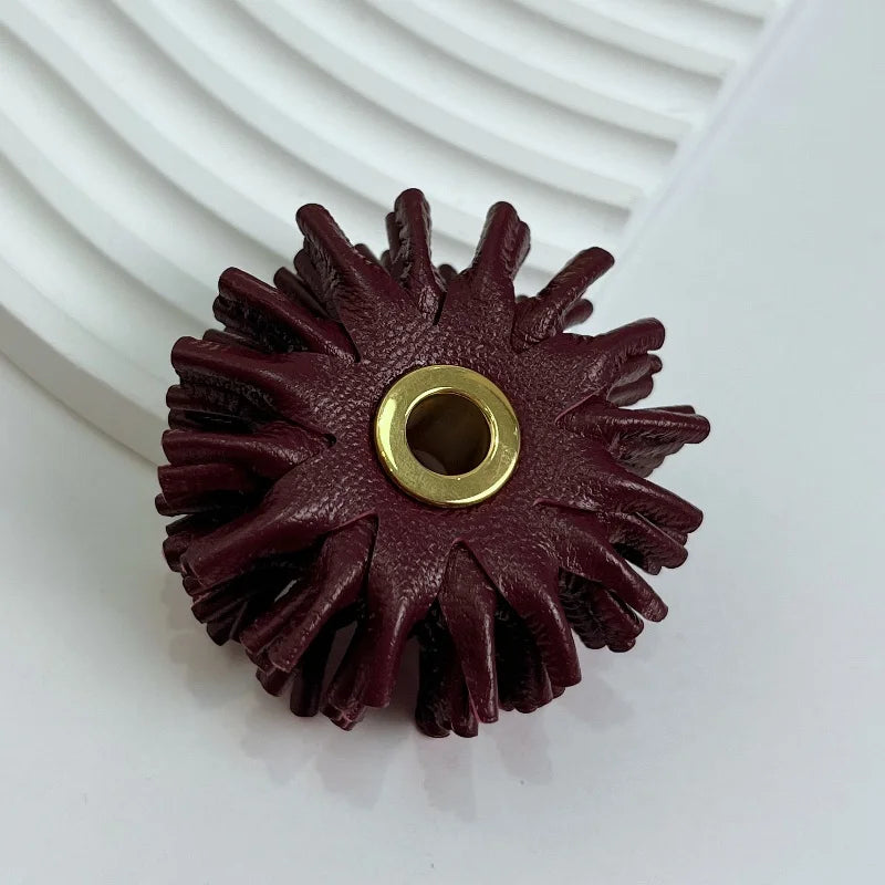 Popular French Flower Bag Pendant DIY Cute Quality Leather Flower Key Chain Necklace Pendant Ornament Jewelry Bag Pendant Gift