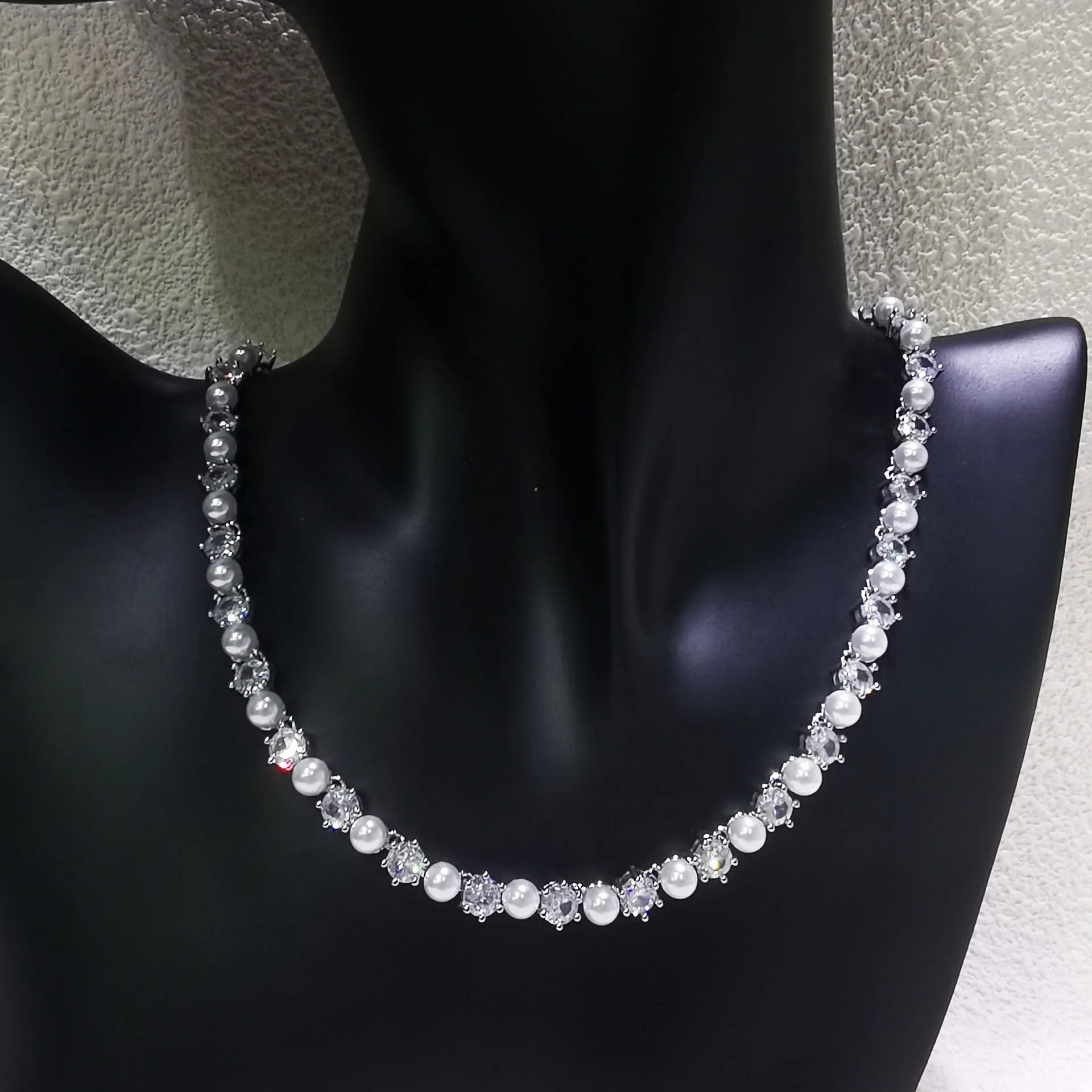 2025 Original Sparkling Crystal with Pearl Fine Jewelry Set Fashion Chain Necklace Earrings Bracelet Ring for Women Wedding Gift