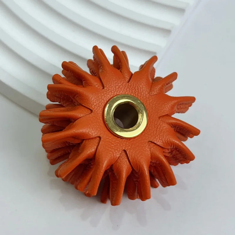 Popular French Flower Bag Pendant DIY Cute Quality Leather Flower Key Chain Necklace Pendant Ornament Jewelry Bag Pendant Gift