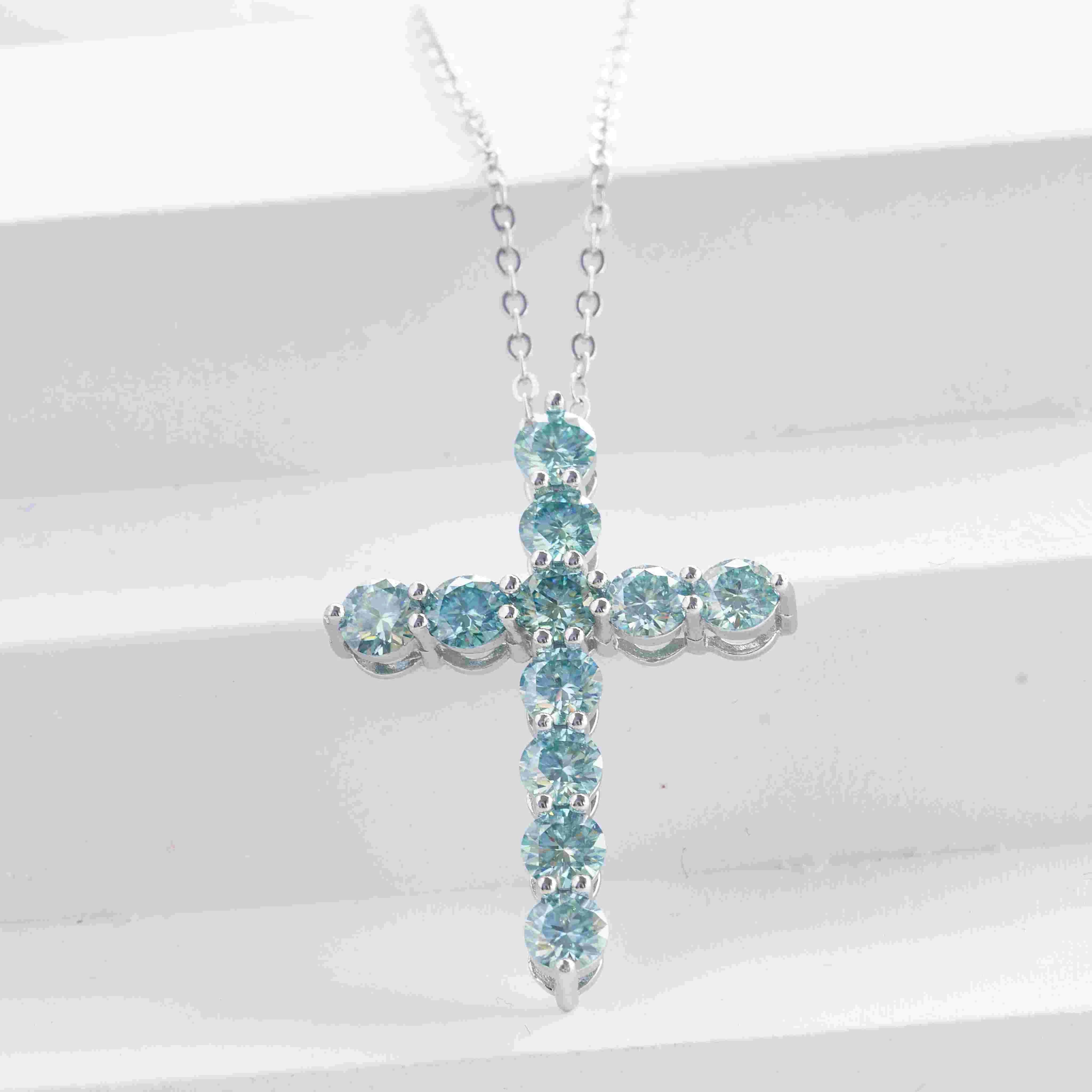 Full Moissanite Cross Pendant Necklace Original 925 Sterling Sliver Chain Plated 18k White Gold Fine Necklace for Women Jewelry