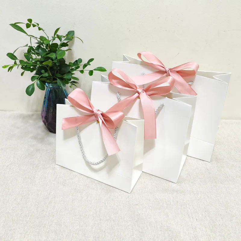 White Gift Bag Jewelry Lipstick Multicolor Bow Ribbon Gift Box Birthday Party / Pajama Wig Graduation Celebration Gift Packaging