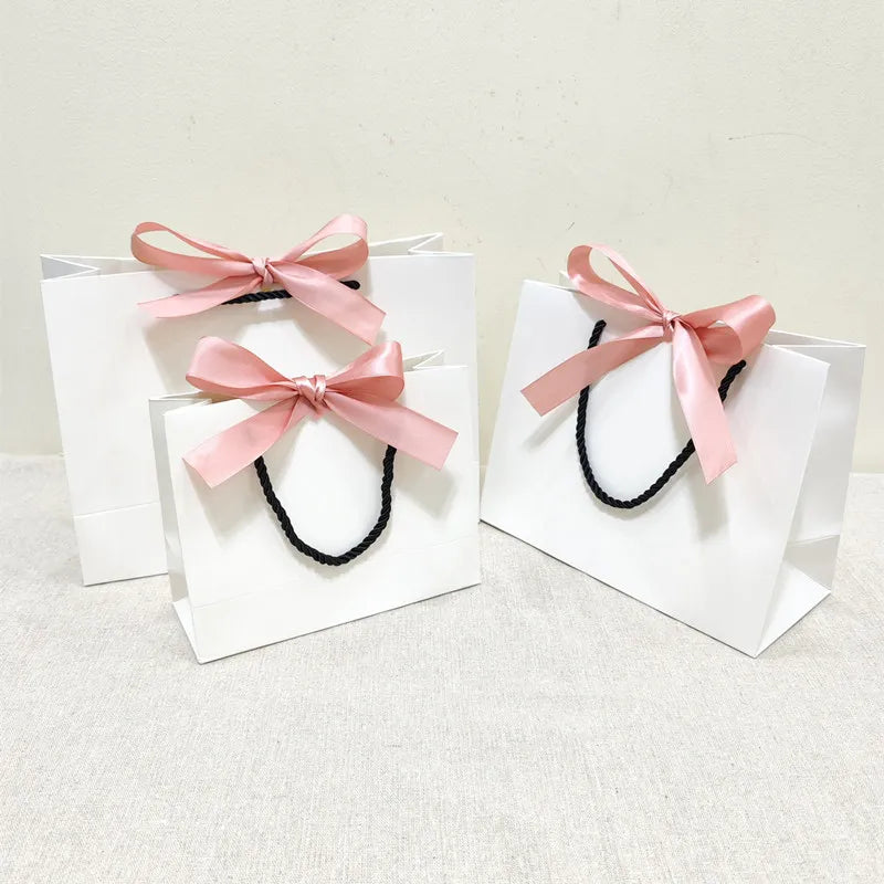 White Gift Bag Jewelry Lipstick Multicolor Bow Ribbon Gift Box Birthday Party / Pajama Wig Graduation Celebration Gift Packaging