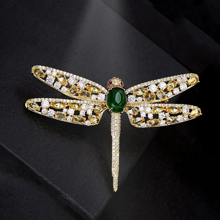 SUYU Vintage Exquisite Chest Brooch For Women And Men Large Insect Brooch For Fashion Clothing Accessories And Jewelry